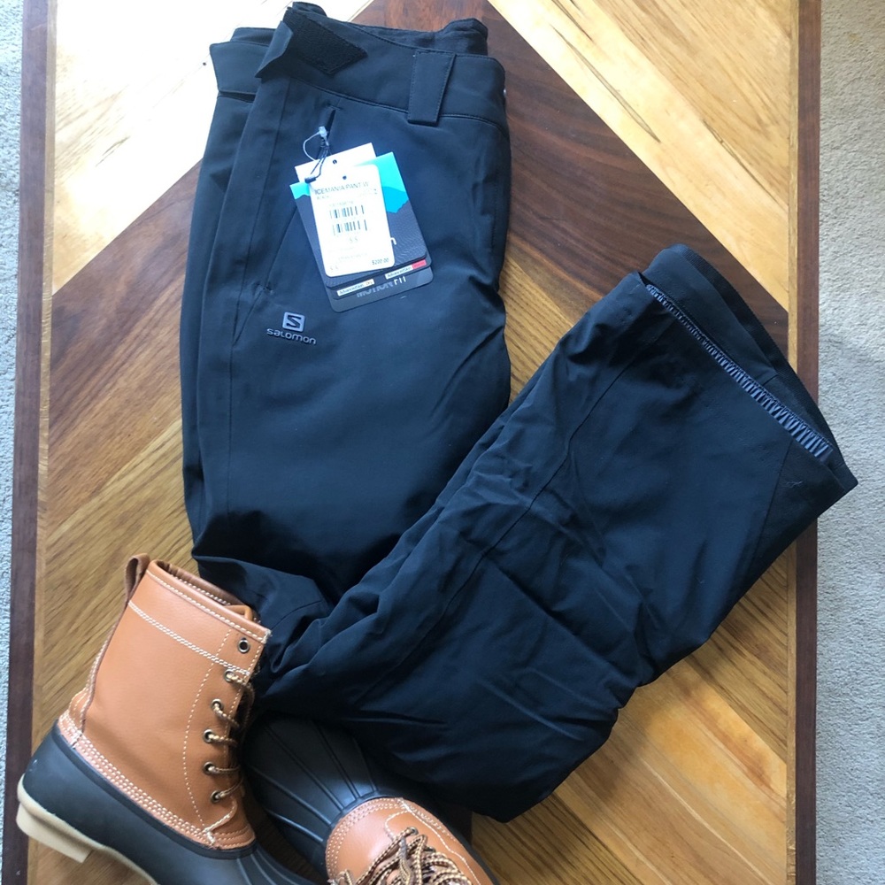 NEW WITH TAGS Salomon Black Ski/Snowboard Pants